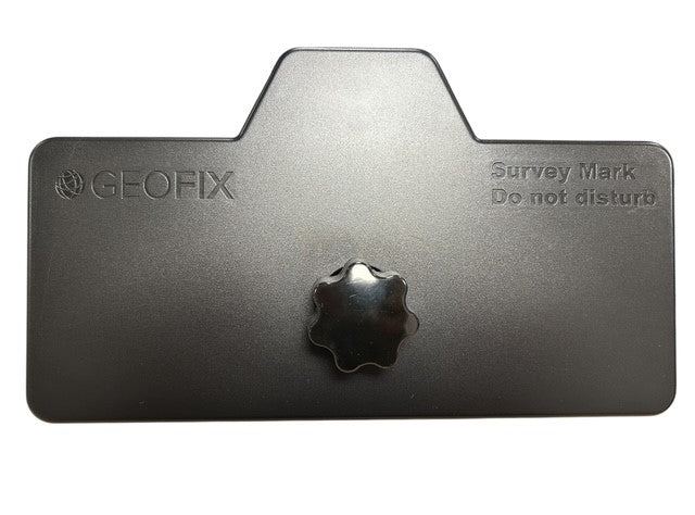Protective cover for mounting plate Uniconsole