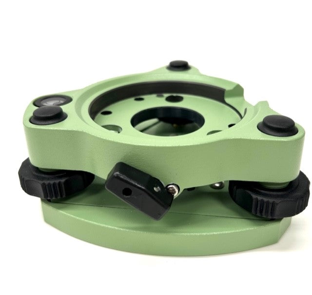 Tripod without optical plumb