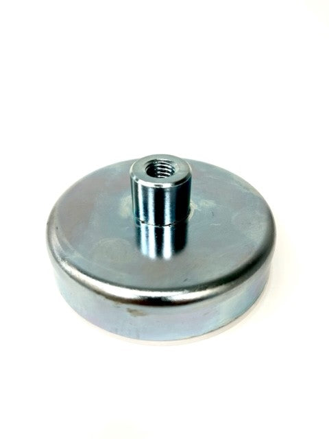 Magnetic mount M8 female Traction force: 35 KG